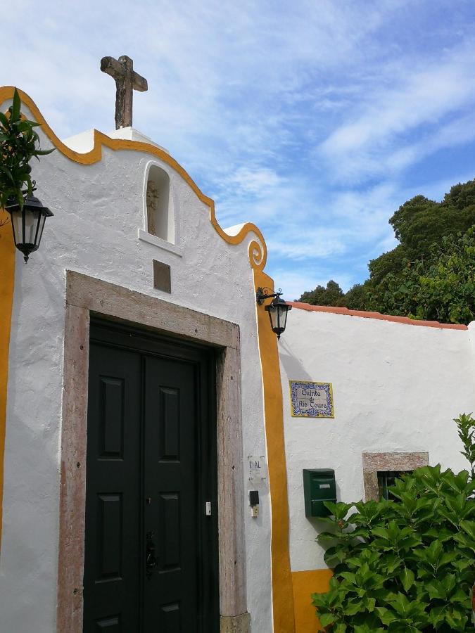 Quinta Do Rio Touro Acomodação com café da manhã Azoia  Exterior foto